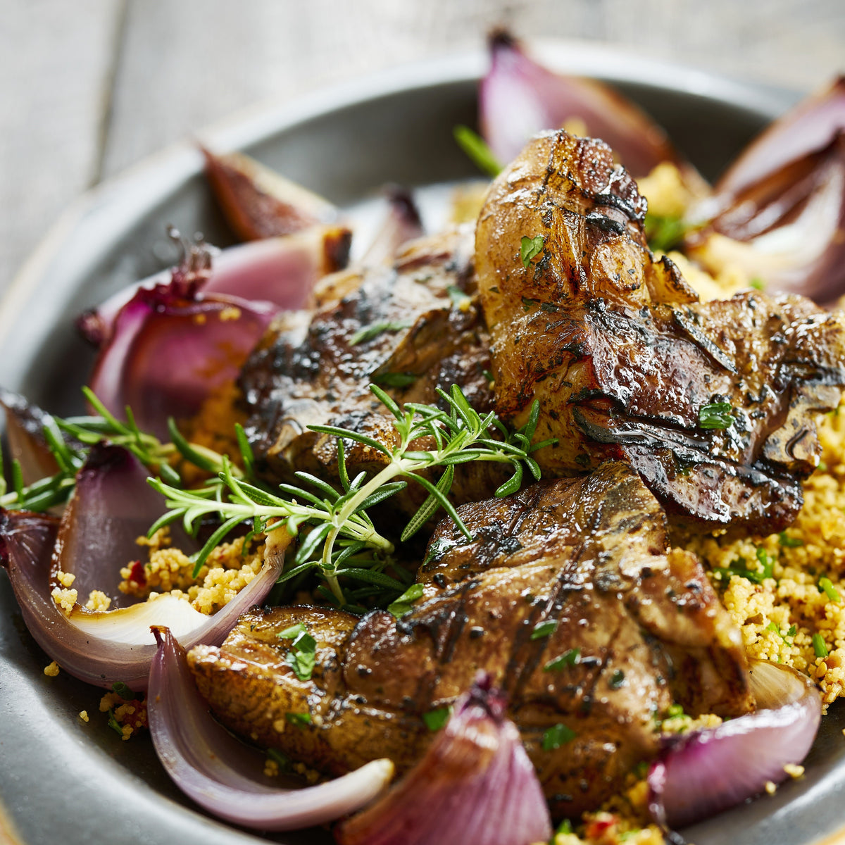 Lamb T-Bone Chops with Roasted Onions